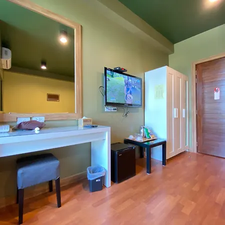 Work Den Chiangrai Hotel Chiang Rai Exterior photo