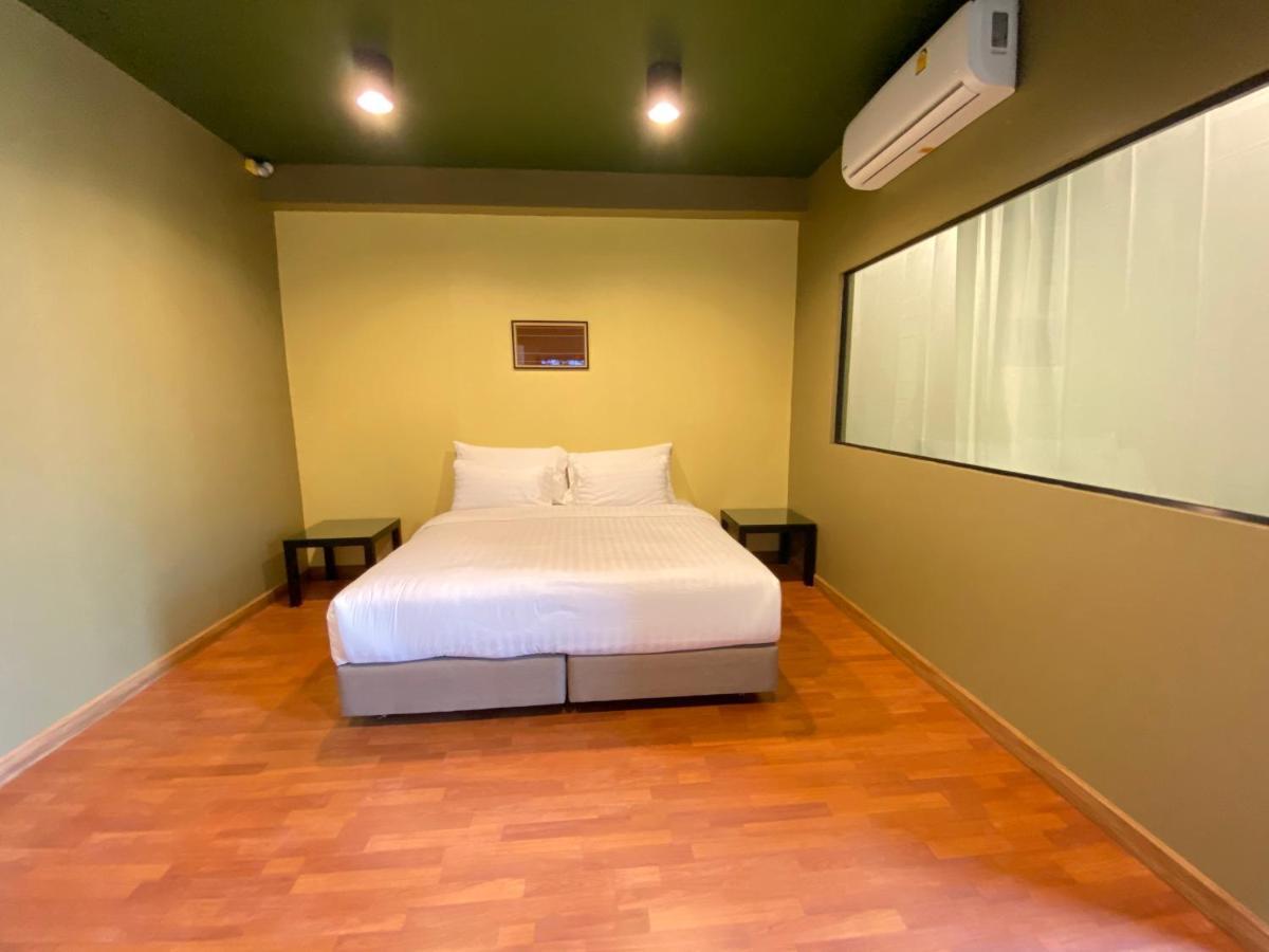 Work Den Chiangrai Hotel 3*