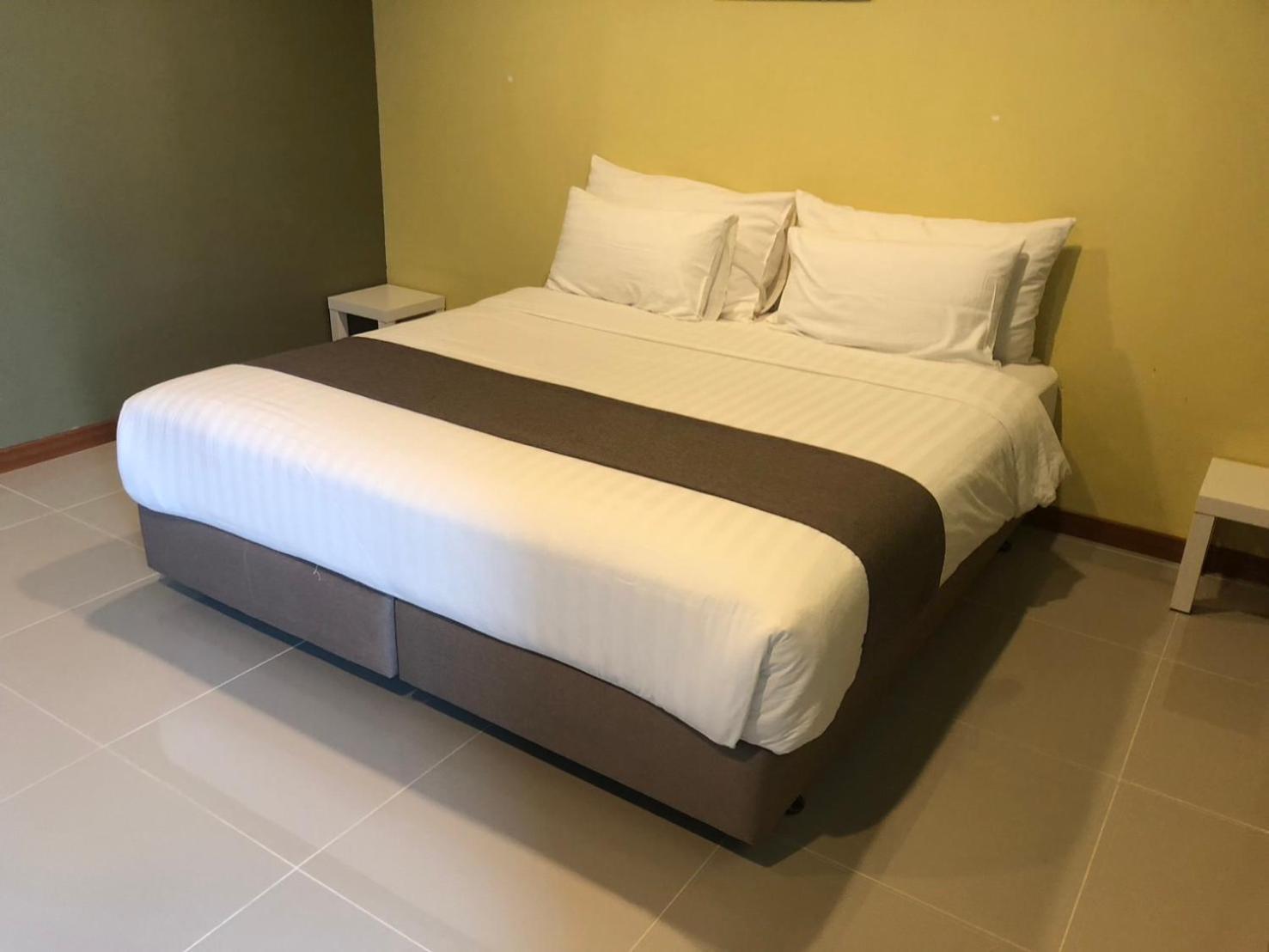 Work Den Chiangrai Hotel 3*