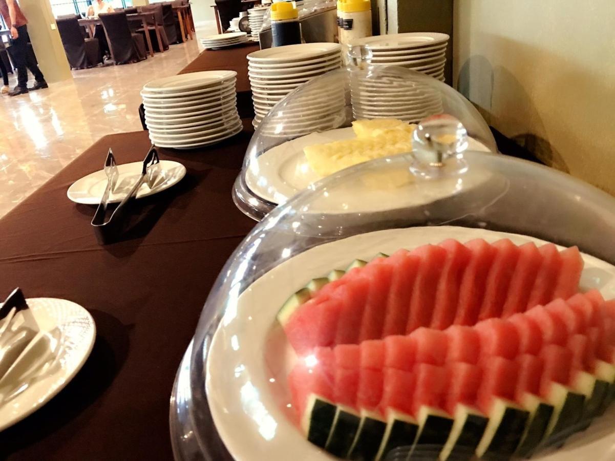 Work Den Chiangrai Hotel