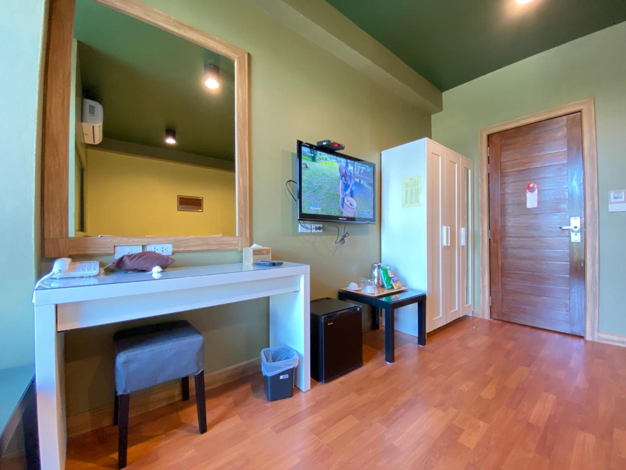 โรงแรม เวิร์ค เดน 3*